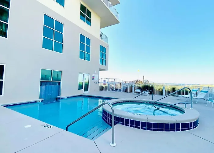 Holiday home Crystal Shores 1301 By Albvr - Beautiful Beachfront Corner With Gorgeous Views!
